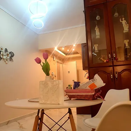 شقة In The Part Of The سالونيك